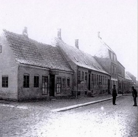 Pistolstræde i Skælskør 1890